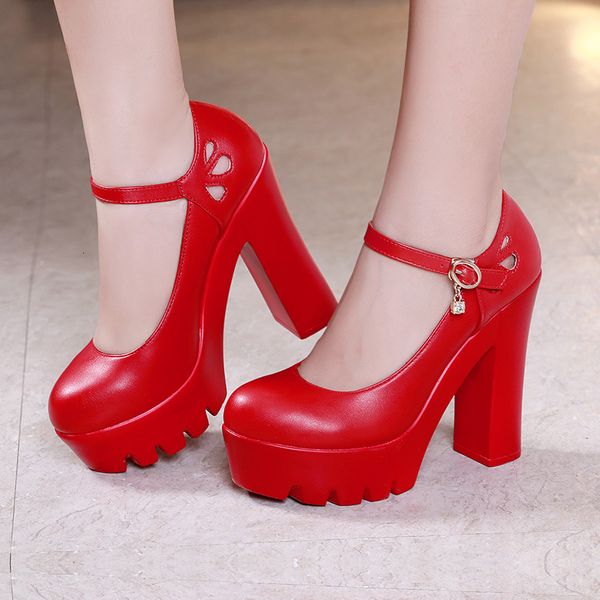 dress shoes plus size 43 spring red black women platform buckle strap square high heels fashion pumps mary jane shoes ladies a0013 230801
dress shoes plus size 43 spring red black women platform buckle strap square high heels fashion pumps mary jane shoes ladies a0013 230801
