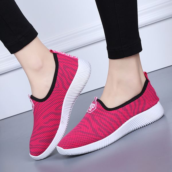 outdoor designer walking running shoes fashion womens ladies loafers classic black white triple red pink platform sneakers women trainers sp
outdoor designer walking running shoes fashion womens ladies loafers classic black white triple red pink platform sneakers women trainers sp