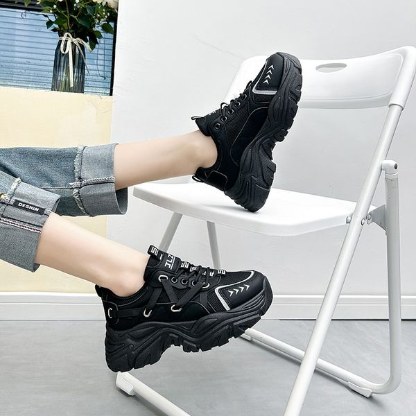 fashion women designer casual shoes triple black white woman girl flat trainers factory wholesale retail outdoor platform sports sneakers si
fashion women designer casual shoes triple black white woman girl flat trainers factory wholesale retail outdoor platform sports sneakers si
