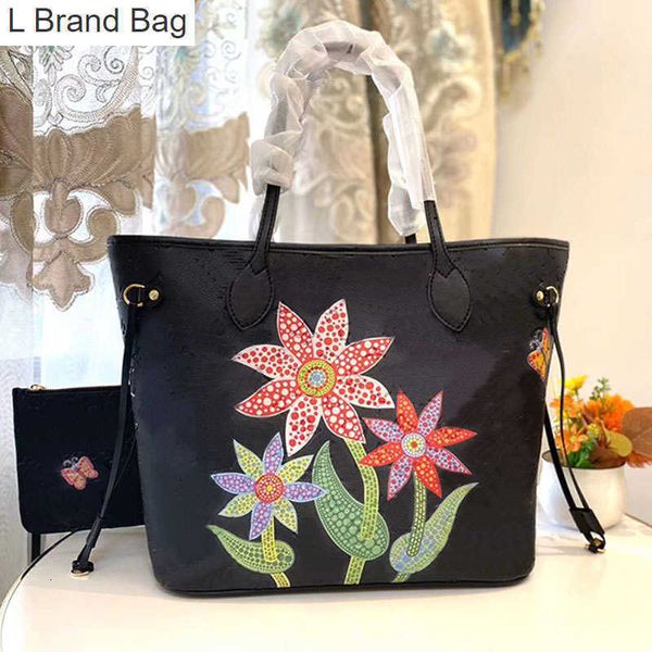 l bag totes shoulder bag designer floral handbags large shopping pocket imprinted letters sun flower butterfly spray painting leather handle, Black
l bag totes shoulder bag designer floral handbags large shopping pocket imprinted letters sun flower butterfly spray painting leather handle, Black