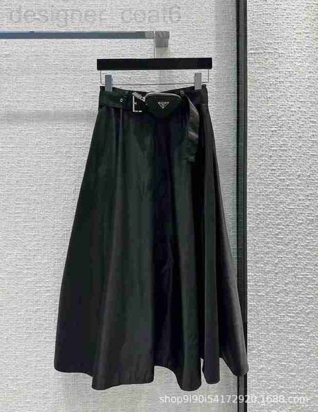 skirts designer p family 23 early autumn new triangle wrap pressed pleated slim half skirt simple and fashionable style versatile 90mn, Black
skirts designer p family 23 early autumn new triangle wrap pressed pleated slim half skirt simple and fashionable style versatile 90mn, Black