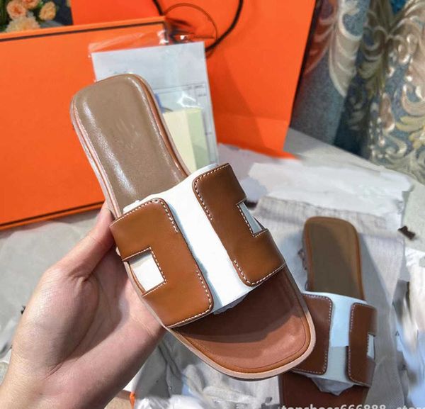 2023 new summer beach slippers cross flats sandals chic luxury designer lady loafer mules brand horse slides women elegant lychee grain shoe, Black
2023 new summer beach slippers cross flats sandals chic luxury designer lady loafer mules brand horse slides women elegant lychee grain shoe, Black