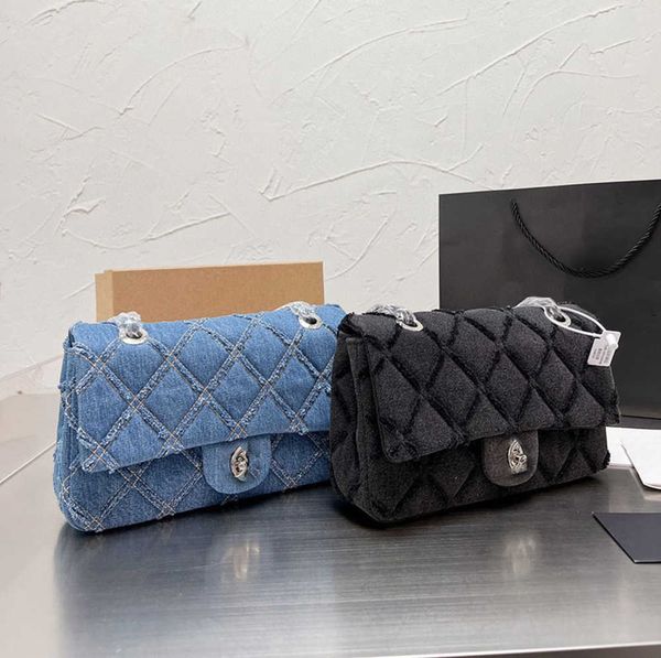 channel denim blue cc flap bag luxury designer women handbag crossbody tote shopping shoulder vintage embroidery print silver hardware
channel denim blue cc flap bag luxury designer women handbag crossbody tote shopping shoulder vintage embroidery print silver hardware