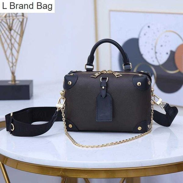 2023 new 10a totes designer bags luxury handbag women fashion shoulder bag classic embossed empreinte chain rivet corner luxury cross body b, Black
2023 new 10a totes designer bags luxury handbag women fashion shoulder bag classic embossed empreinte chain rivet corner luxury cross body b, Black