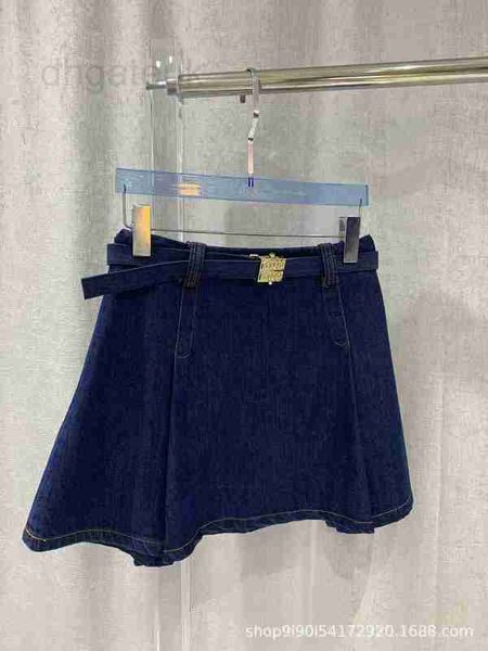 skirts designer summer new spring/summer gold button letter waistband decoration pleated half skirt small a version slim 82wo, Black
skirts designer summer new spring/summer gold button letter waistband decoration pleated half skirt small a version slim 82wo, Black