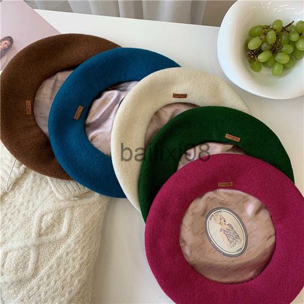stingy brim hats luna dolphin women wool british style berets autumn winter korean wild models leather label artist cap winter painter beani, Blue;gray
stingy brim hats luna dolphin women wool british style berets autumn winter korean wild models leather label artist cap winter painter beani, Blue;gray