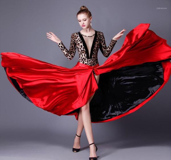 new stle spanish dance skirt femal black red latin dance dress paso doble skirt cloak dress woman performance14902395
new stle spanish dance skirt femal black red latin dance dress paso doble skirt cloak dress woman performance14902395