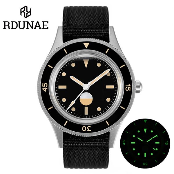 wristwatches rdunae 40mm watches for men nh35 movement automatic mechanical diving watch tr900 retro c3 luminous barracuda sapphire glass 23, Slivery;brown
wristwatches rdunae 40mm watches for men nh35 movement automatic mechanical diving watch tr900 retro c3 luminous barracuda sapphire glass 23, Slivery;brown