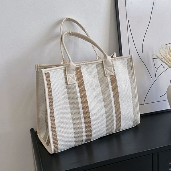 evening bags stripe canvas bag for women large capacity trendy women's tote bag ladies handbag canvas beach hand bags 230801
evening bags stripe canvas bag for women large capacity trendy women's tote bag ladies handbag canvas beach hand bags 230801