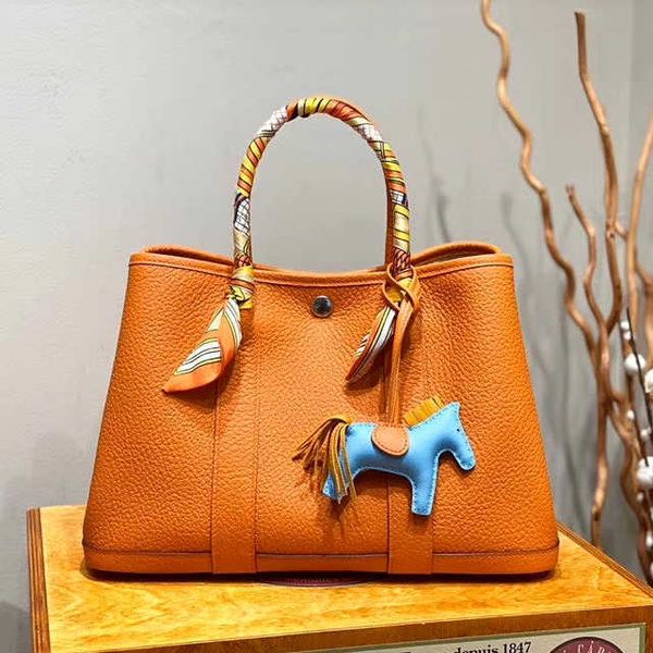 8a quality h ermes party garden designer tote bags for women wholesale 2023 new canvas genuine leather bun mother bag womens shopping one sh
8a quality h ermes party garden designer tote bags for women wholesale 2023 new canvas genuine leather bun mother bag womens shopping one sh