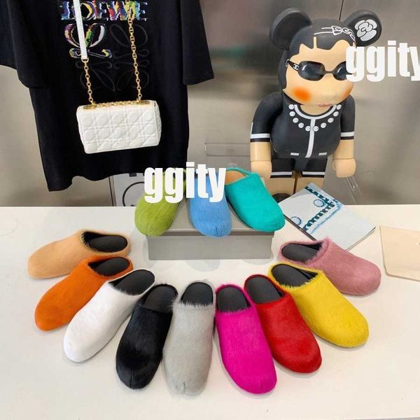 2023 horsehair slippers andy color fluff women slide black white blue yellow red green designer classic half slipper woman slides wool shoes
2023 horsehair slippers andy color fluff women slide black white blue yellow red green designer classic half slipper woman slides wool shoes