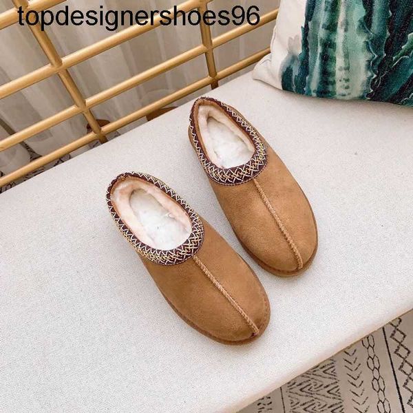 2023 new ankle winter boot designer fur snow boots tasman slipper fluffy mules real leather australia booties mens woman uggitys motion boot, Black
2023 new ankle winter boot designer fur snow boots tasman slipper fluffy mules real leather australia booties mens woman uggitys motion boot, Black