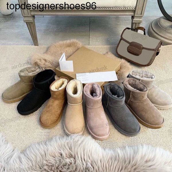 new 23ss australia classic warm boots womens mens sell mini half snow boot fashion brand winte satin ankle bootss booties slippers womens me, Black
new 23ss australia classic warm boots womens mens sell mini half snow boot fashion brand winte satin ankle bootss booties slippers womens me, Black
