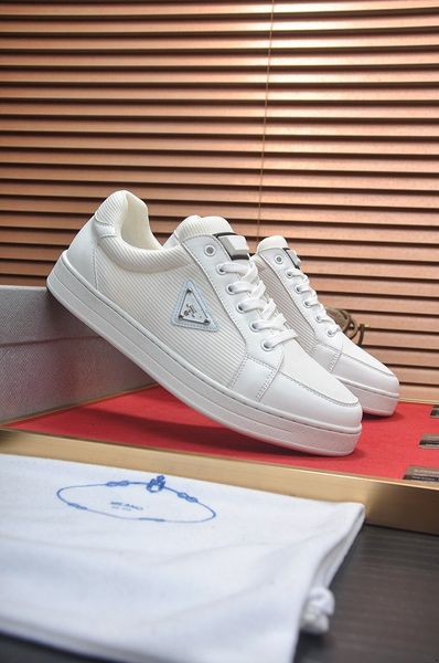 luxury men's shoes flying men breathable anti-odor sports fitness fashion designer men sneakers knit casual shoes running shoes boots, Black
luxury men's shoes flying men breathable anti-odor sports fitness fashion designer men sneakers knit casual shoes running shoes boots, Black