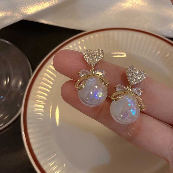 new senior fashion fine pearl temperament drop earrings fresh shiny crystal bowknot women heart dangle earrings jewelry, White
new senior fashion fine pearl temperament drop earrings fresh shiny crystal bowknot women heart dangle earrings jewelry, White