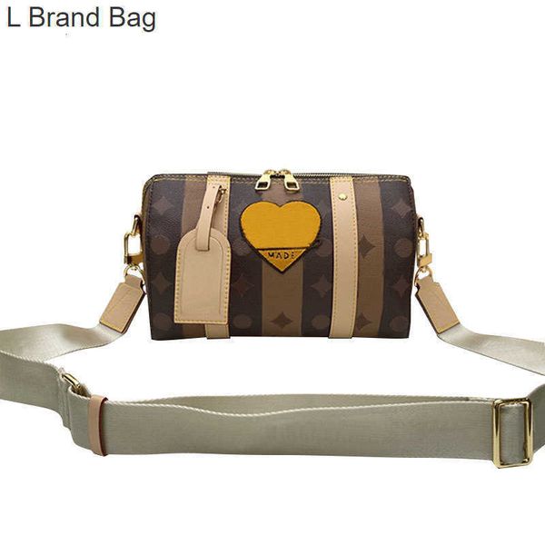 l bag crossbody shoulder bag handbag purse pillow tote bag leather plain heart embroider classical letter detachable strap large capacity po, Black
l bag crossbody shoulder bag handbag purse pillow tote bag leather plain heart embroider classical letter detachable strap large capacity po, Black