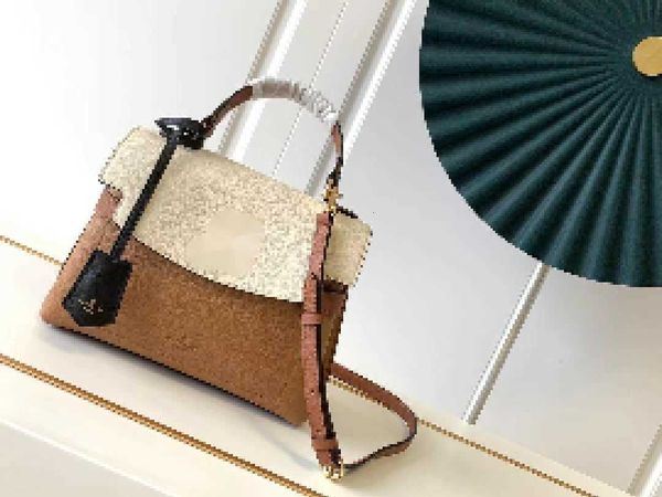 luxury quality brand designer bags lockme ever bb m56645 letter handbags shoulder messenger bag z5q7, Black
luxury quality brand designer bags lockme ever bb m56645 letter handbags shoulder messenger bag z5q7, Black