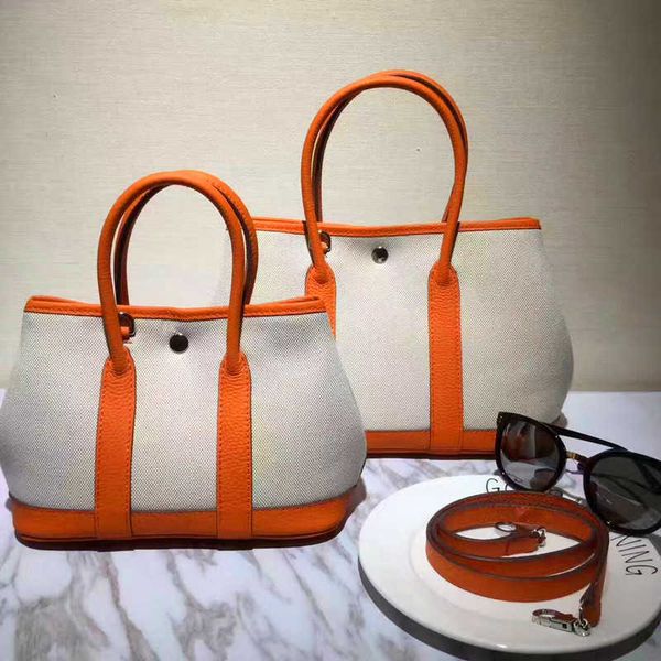 wholesale original party garden home tote bags online shop bag genuine leather women's canvas one shoulder diagonal cross small size ha
wholesale original party garden home tote bags online shop bag genuine leather women's canvas one shoulder diagonal cross small size ha