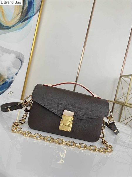 2023 new 10a designer postman bag women's fashion luxury leather eastwest tis diagonal handbags ladies shoulder bags golden buckle cros, Black
2023 new 10a designer postman bag women's fashion luxury leather eastwest tis diagonal handbags ladies shoulder bags golden buckle cros, Black