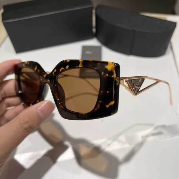 luxury sunglasses lens designer womens mens goggle senior eyewear for women eyeglasses frame vintage metal sun glasses letter p os 8817p0zj, White;black
luxury sunglasses lens designer womens mens goggle senior eyewear for women eyeglasses frame vintage metal sun glasses letter p os 8817p0zj, White;black