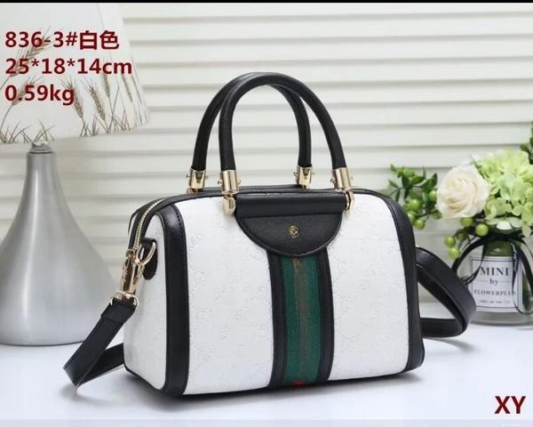 wholesale leather underarm bags hobo for women shoulder bag womens chest pack lady tote chains handbags presbyopic purse messenger bag handb
wholesale leather underarm bags hobo for women shoulder bag womens chest pack lady tote chains handbags presbyopic purse messenger bag handb