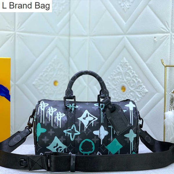 l bag m21399 designer handbag leather classic travel bag airbrushed graffiti design tote bag mobile phone money clip travel bag p3an, Black
l bag m21399 designer handbag leather classic travel bag airbrushed graffiti design tote bag mobile phone money clip travel bag p3an, Black