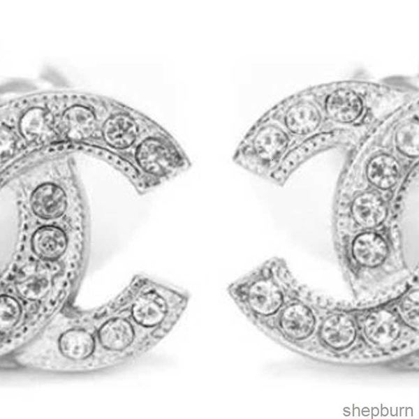 luxury channel brand lady earrings mini 1.15cm stud earring 18k gold plated silvery diamond earings for womens holiday gift, Golden;silver
luxury channel brand lady earrings mini 1.15cm stud earring 18k gold plated silvery diamond earings for womens holiday gift, Golden;silver