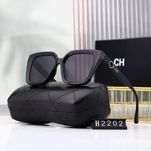 designer sunglasses for women sunglass and men fashion model special uv 400 protection letter big leg double beam frame outdoor brands desig, White;black
designer sunglasses for women sunglass and men fashion model special uv 400 protection letter big leg double beam frame outdoor brands desig, White;black