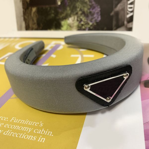 16 color designer headband sponge headbands hair bands for women girl brand elastic letter p headband sports fitness headband head wrap, Silver
16 color designer headband sponge headbands hair bands for women girl brand elastic letter p headband sports fitness headband head wrap, Silver