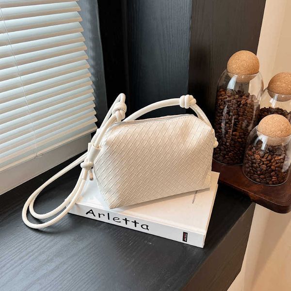 abottegas vneta jodie mini teen intrecciato designer tote small square bag women's soft woven bag mini one shoulder crossbody backpack
abottegas vneta jodie mini teen intrecciato designer tote small square bag women's soft woven bag mini one shoulder crossbody backpack