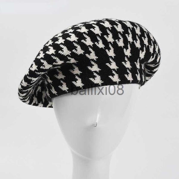 stingy brim hats 2022 new women's autumn and winter houndstooth beret korean version fashion retro knitted painter hat warm beret j2308, Blue;gray
stingy brim hats 2022 new women's autumn and winter houndstooth beret korean version fashion retro knitted painter hat warm beret j2308, Blue;gray