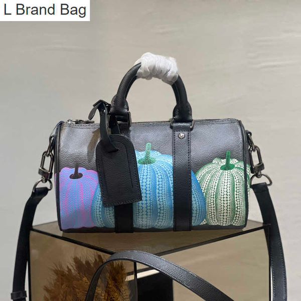 2023 new designer shoulder bag luxury crossbody bag 10a mirror quality genuine leather handbag with l302 jlox, Black
2023 new designer shoulder bag luxury crossbody bag 10a mirror quality genuine leather handbag with l302 jlox, Black