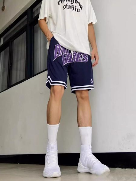 men's shorts american retro embroidered shorts for men and women y2k street hiphop loose pants casual breathable basketball pants 23080, White;black
men's shorts american retro embroidered shorts for men and women y2k street hiphop loose pants casual breathable basketball pants 23080, White;black