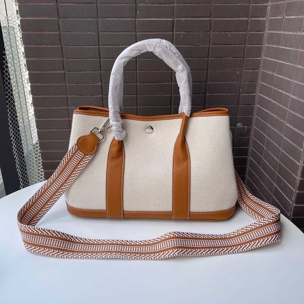 wholesale original party garden home tote bags online shop 320head layer cowhide with canvas garden bag fashionable carrying wide shoulder s
wholesale original party garden home tote bags online shop 320head layer cowhide with canvas garden bag fashionable carrying wide shoulder s