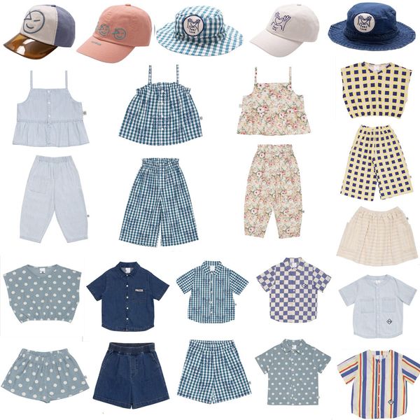 clothing sets summer kids tee shirt and pant suit 2023 wyn plaid pattern boy girls short sleeve shirts shorts chidlren clothes set 230802, White
clothing sets summer kids tee shirt and pant suit 2023 wyn plaid pattern boy girls short sleeve shirts shorts chidlren clothes set 230802, White
