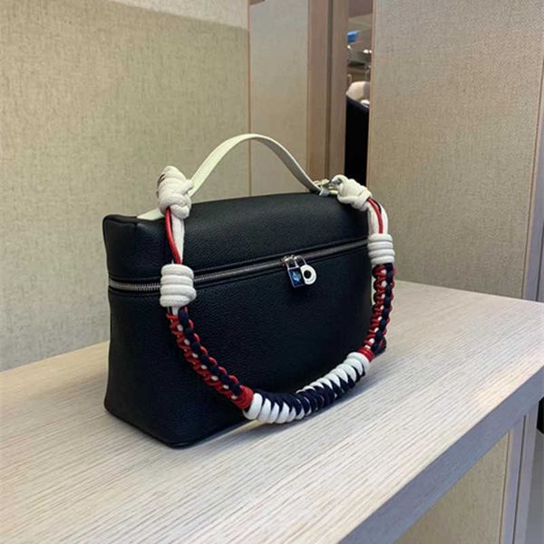 loro piana lunch box bag women solid color handbag casual fashion all-match genuine leather new ladies makeup bag temperament diagonal bag 2
loro piana lunch box bag women solid color handbag casual fashion all-match genuine leather new ladies makeup bag temperament diagonal bag 2