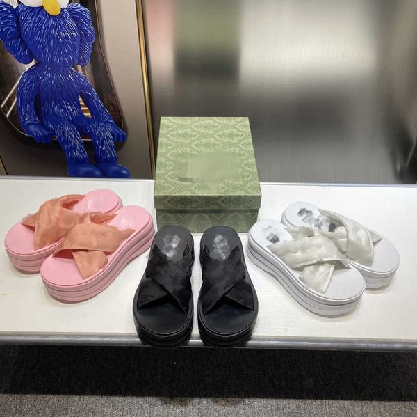 embroidery g double eva foam slippers women cross strap mule interlocking g pillow sandals beach pool thick bottom slides 8cm high heels wed, Black
embroidery g double eva foam slippers women cross strap mule interlocking g pillow sandals beach pool thick bottom slides 8cm high heels wed, Black