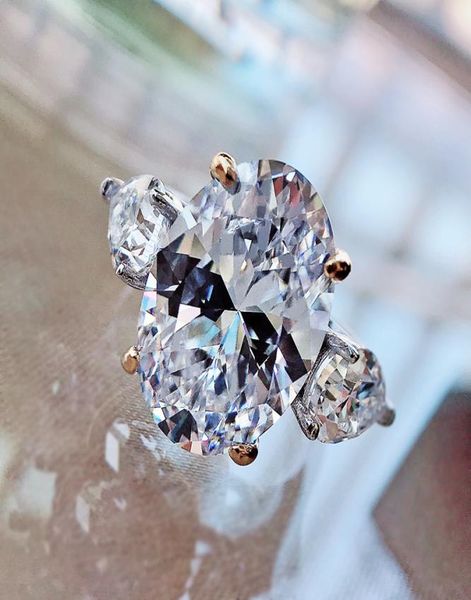 new custom simple fourclaw fashion super flash oval 10x14 high carbon diamond ring 10 carats3695477, Golden;silver
new custom simple fourclaw fashion super flash oval 10x14 high carbon diamond ring 10 carats3695477, Golden;silver