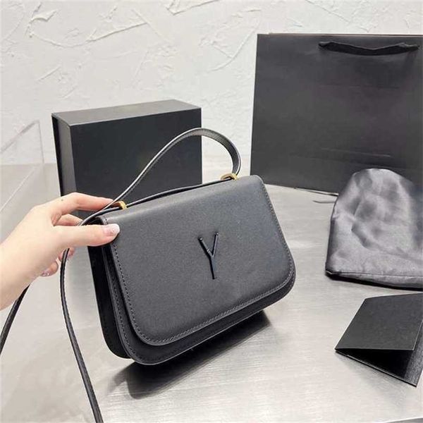 lady shoulder bags purses designer woman handbag leather crossbody classic metal buckle messenger fashion bag luxurys handbags 230104
lady shoulder bags purses designer woman handbag leather crossbody classic metal buckle messenger fashion bag luxurys handbags 230104