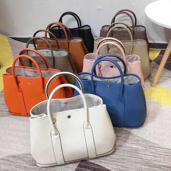wholesale original party garden home tote bags online shop 1811l new imitation leather bag womens one shoulder oblique straddle portable fas
wholesale original party garden home tote bags online shop 1811l new imitation leather bag womens one shoulder oblique straddle portable fas