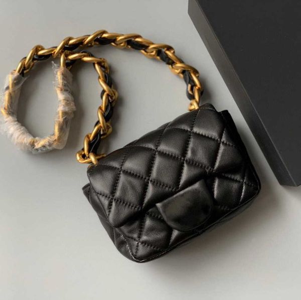 cc shoulder bag france women clasic mini flap square quilted lambskin genuine leather thick outdoor sacoche luxury designer purse hands
cc shoulder bag france women clasic mini flap square quilted lambskin genuine leather thick outdoor sacoche luxury designer purse hands