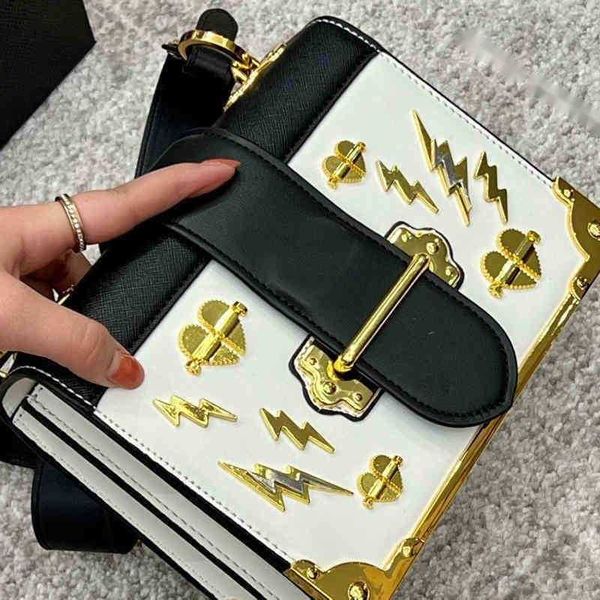 shoulder bag p letter designer bag ladies messenger bags backpack leather handbag women designer handbags fashion purse triangle marker 0510
shoulder bag p letter designer bag ladies messenger bags backpack leather handbag women designer handbags fashion purse triangle marker 0510