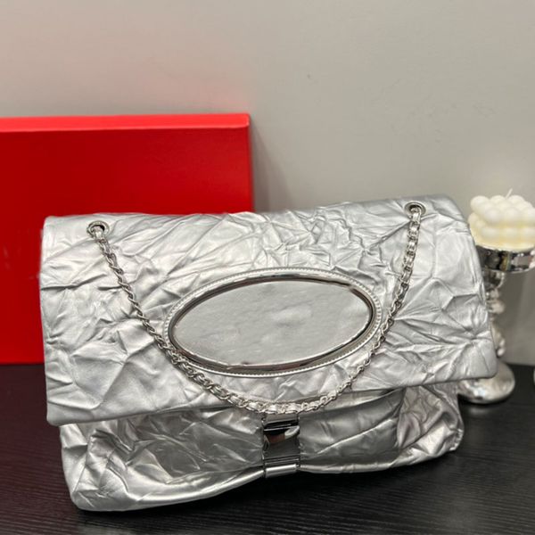 fashionable handbag shoulder bag wallet solid color texture metal chain grip buckle large capacity pockets exquisite workmanship high-qualit
fashionable handbag shoulder bag wallet solid color texture metal chain grip buckle large capacity pockets exquisite workmanship high-qualit