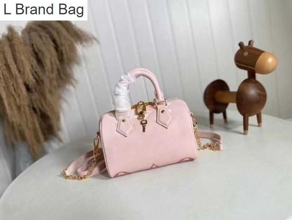 l bag m46518 speedy 20 handbag new handbag cowhide colorful embossed pattern k5i9, Black
l bag m46518 speedy 20 handbag new handbag cowhide colorful embossed pattern k5i9, Black