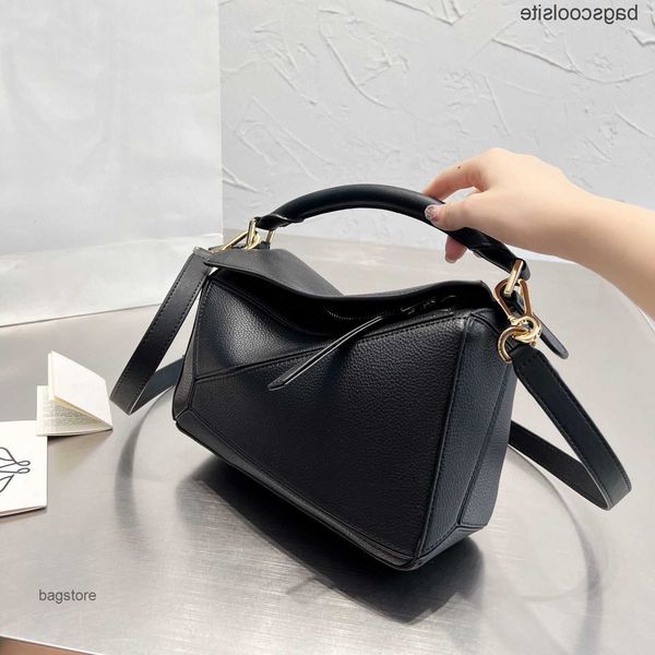 bag splice loewbags fashion puzzle spain bags crossbody cow leather men's women's handbag large capacity one shoulder uuus
bag splice loewbags fashion puzzle spain bags crossbody cow leather men's women's handbag large capacity one shoulder uuus