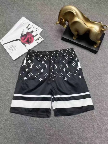 men shorts designers swimming trunks fashion reflect letter print board beach shorts quick drying swimwear swim shorts summer bathing suit, White;black
men shorts designers swimming trunks fashion reflect letter print board beach shorts quick drying swimwear swim shorts summer bathing suit, White;black
