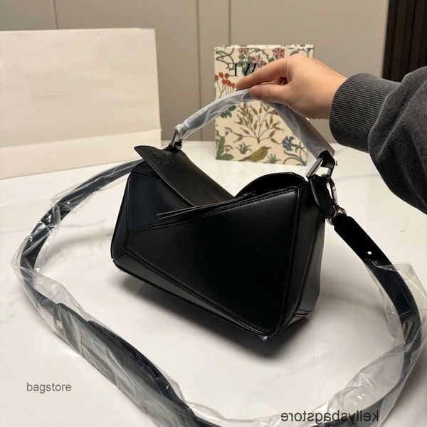 bags splicing bag shoulder 2023 designer large single diamond loewbags puzzle capacity lattice cowhide women's cross pillow 5fmp
bags splicing bag shoulder 2023 designer large single diamond loewbags puzzle capacity lattice cowhide women's cross pillow 5fmp
