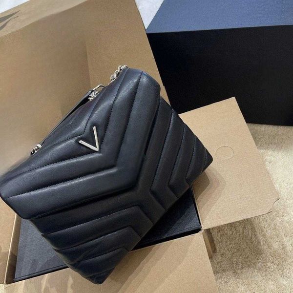 Top Designer Handbag Ys New Women's Bag Lingge Korean Style Small Square with a Texture of Foreign Chain Fashion Solid Color One Shoulder Crossbody, Silver hardware
Top Designer Handbag Ys New Women's Bag Lingge Korean Style Small Square with a Texture of Foreign Chain Fashion Solid Color One Shoulder Crossbody, Silver hardware