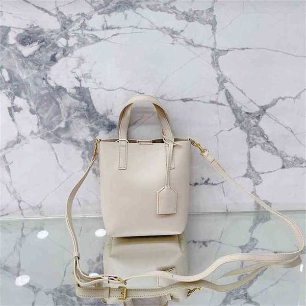 lady shoulder bag bucket bags woman designer handbag fashion leather handbags women crossbody purse designers 0607
lady shoulder bag bucket bags woman designer handbag fashion leather handbags women crossbody purse designers 0607