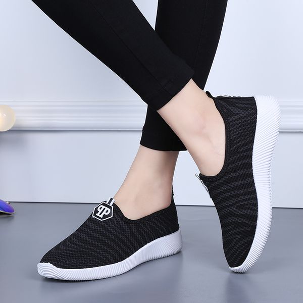 fashion outdoor designer running shoes new fashion womens ladies slip on loafers classic black white triple red pink platform sneakers women
fashion outdoor designer running shoes new fashion womens ladies slip on loafers classic black white triple red pink platform sneakers women